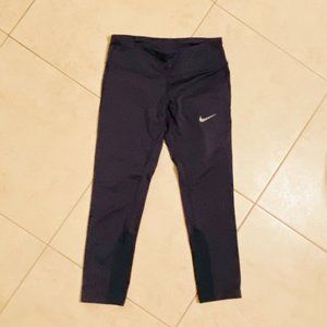 Nike Dri-Fit Cropped Leggings